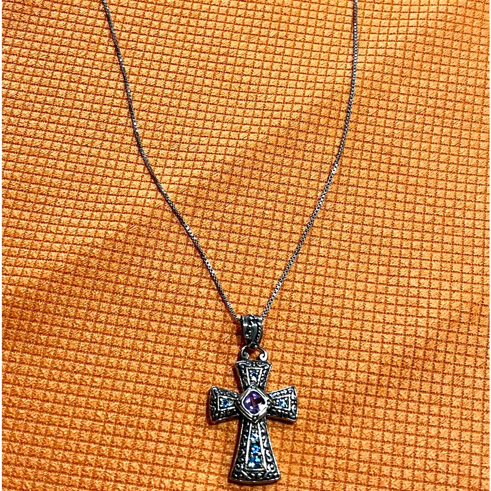 Sterling silver/jewels celtic cross pendant with box chain